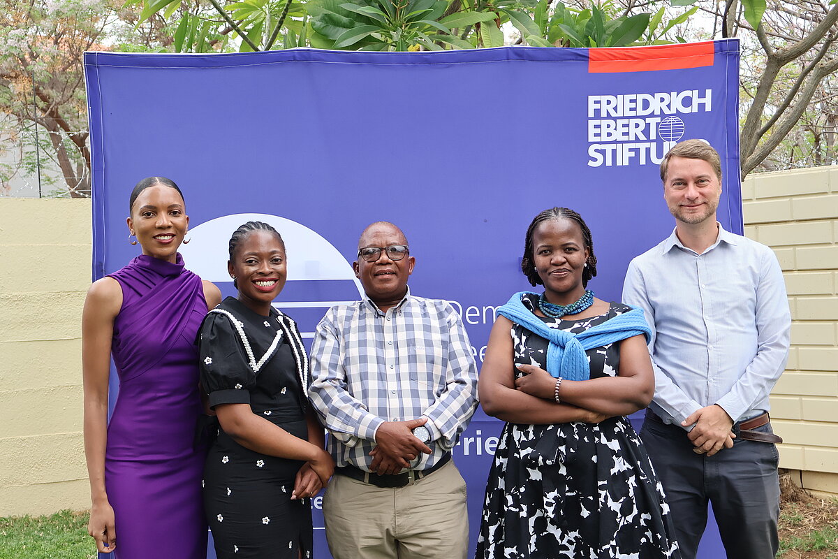 From left to right : Naledi Letsididi (Accounts and Administration Manager), Koketso Moyo (Project Assistant), Daniel Ncaagae (Administration Assistant), Galaletsang Dintsi (Project Manager), Thilo Schöne (Resident Representative)